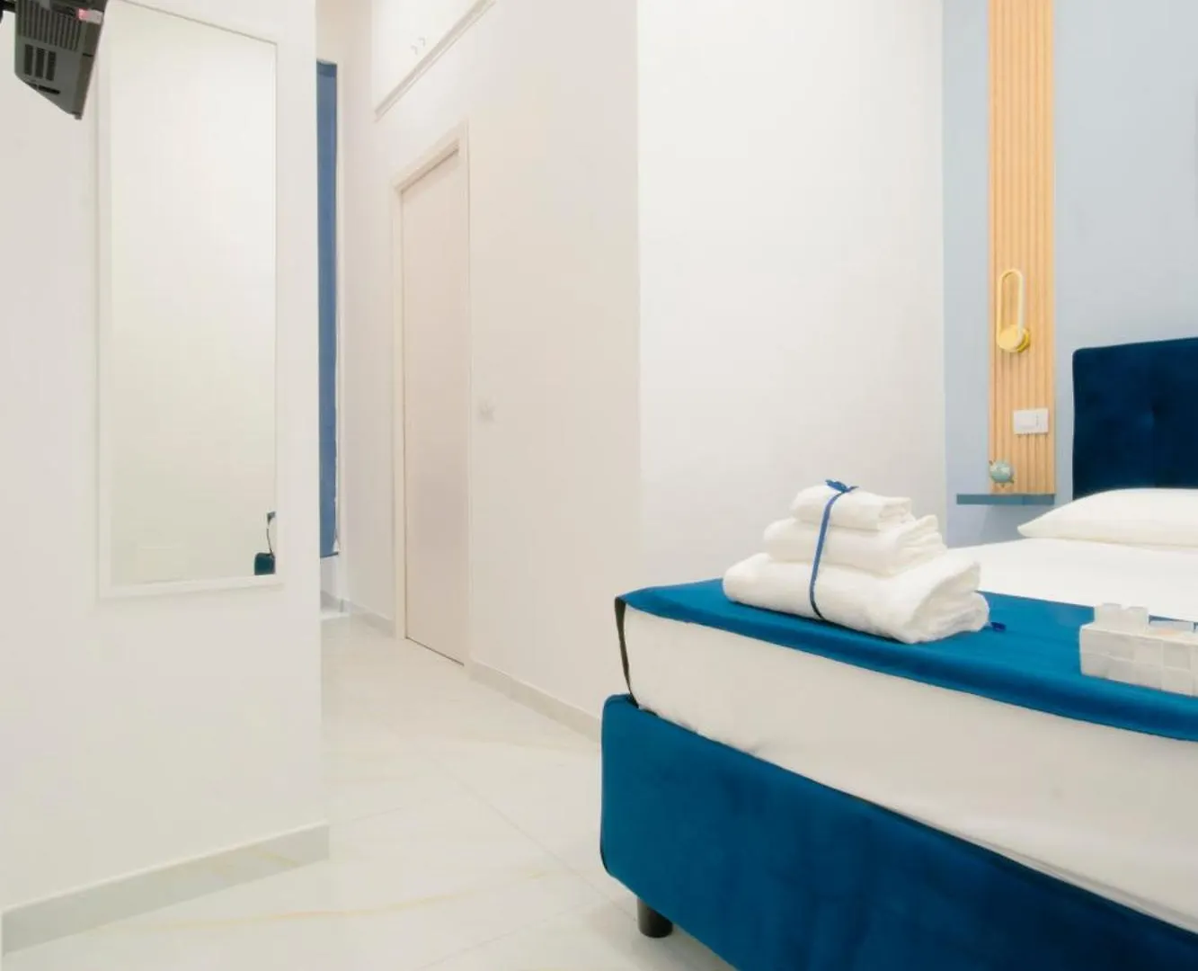 Guest house La Reggia Della Duchesca Hotel Naples Italy