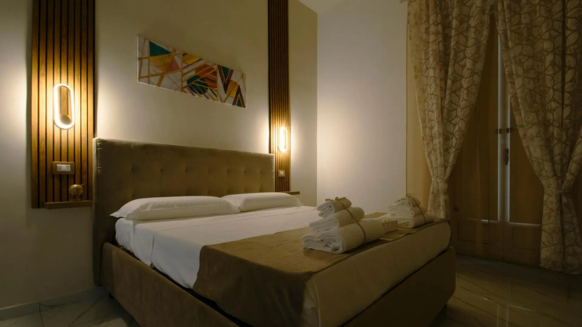 La Reggia Della Duchesca Hotell Neapel Pensionat